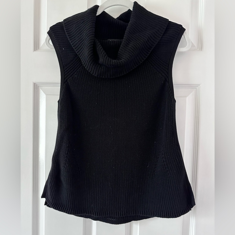 White House Black Market, Sweater Vest, Size M, Black